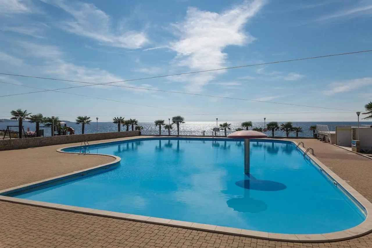 Easyatent Fkk Safari Tent Ulika Naturist - Clothes Free بوريتش كرواتيا